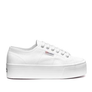 White Platform Superga’s size 8.5 women’s (39 European)